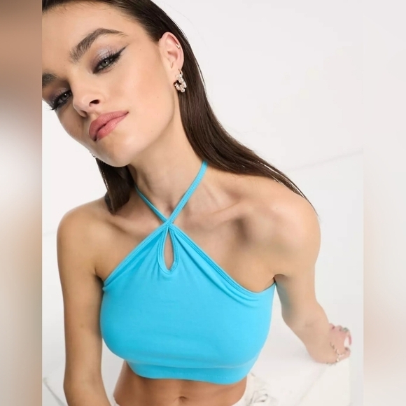 Only exclusive key hole halter neck top in blue - Picture 2 of 3